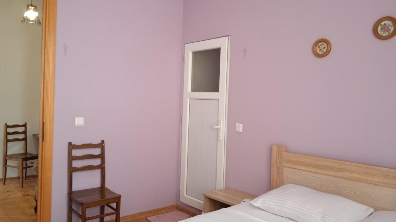 Hotel Sataplia District à Koutaïssi Extérieur photo